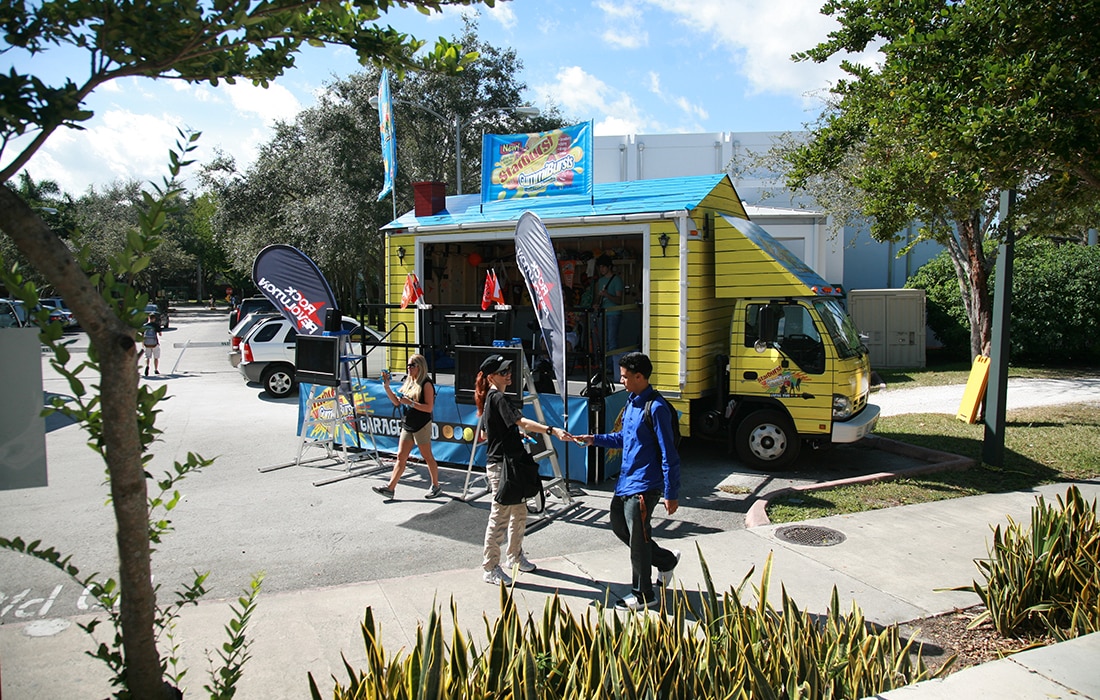 Starburst Experiential Marketing Mobile Tour pop-up, nationwide product sampling agency with tour managers and event staff